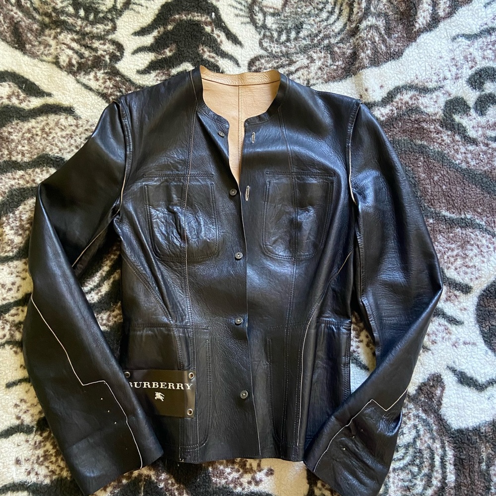 Authentic Burberry Leather Fitted Jacket, S. - image 7